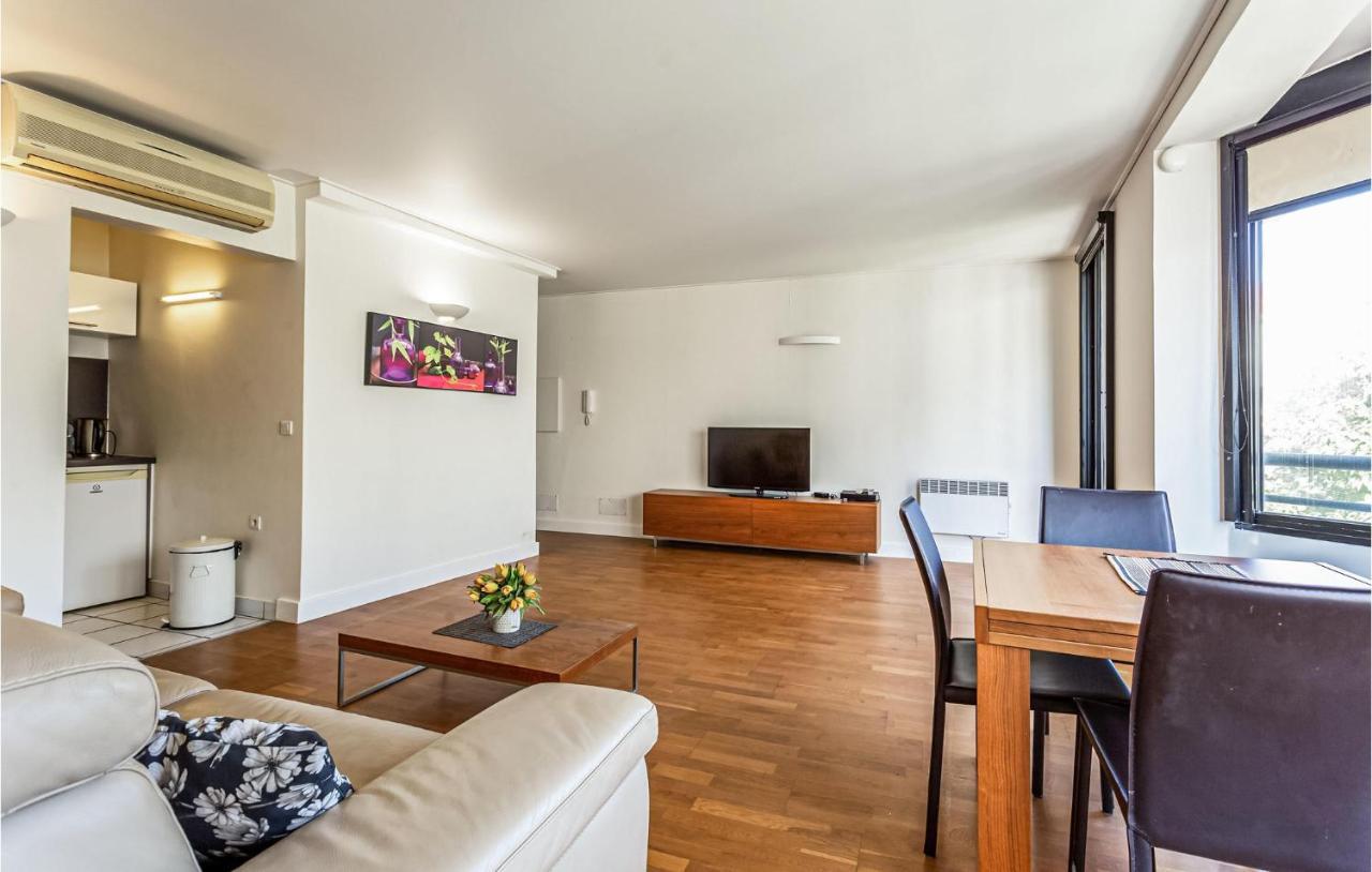 In With Wifi Appartement